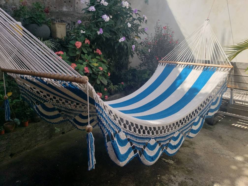 White Hammock with Turquoise Stripes - Natural Cotton & Wood | Columpiame