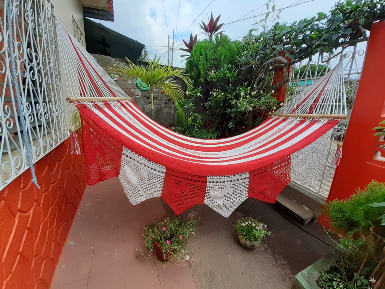 Red and White Heart Hammock - Natural Cotton | Columpiame