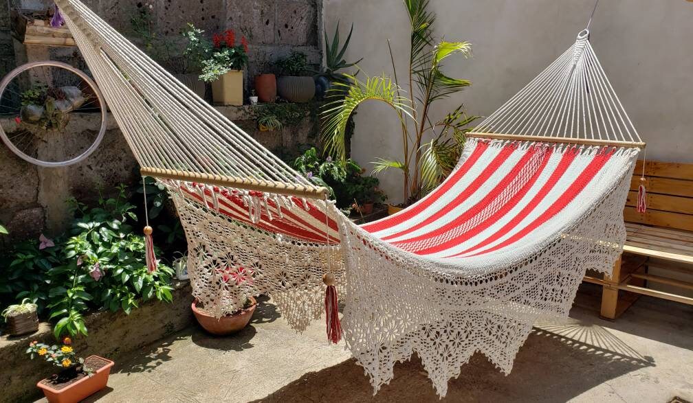 Red and Beige Hammock - 100% Natural Cotton | Columpiame
