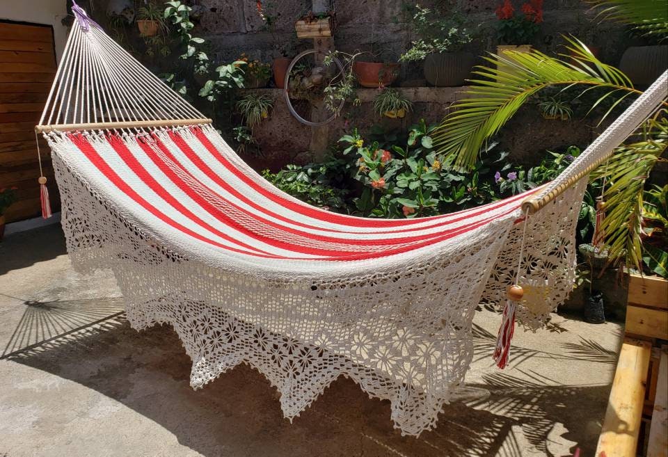 Red and Beige Hammock - 100% Natural Cotton | Columpiame