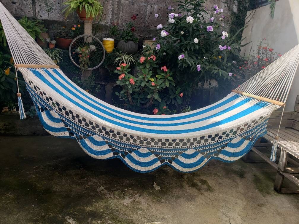 White Hammock with Turquoise Stripes - Natural Cotton & Wood | Columpiame