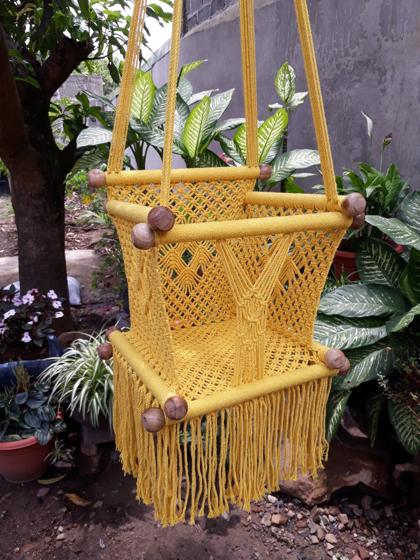 Beautiful Yellow Baby Hanging Chair - Natural Cotton | Columpiame
