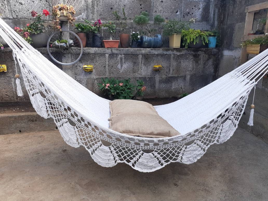 White Hammock with Special Fringes Without Wood - Natural Cotton | Columpiame