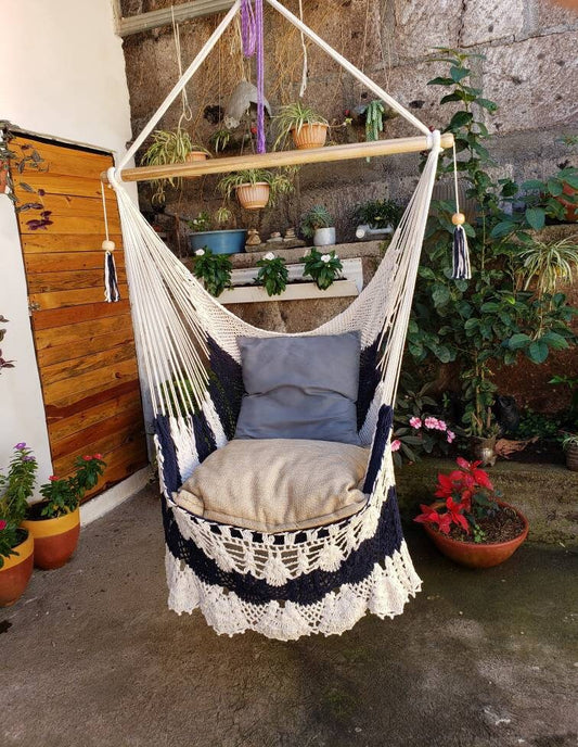 Blue and White Hanging Chair - Natural Cotton & Wood | Columpiame