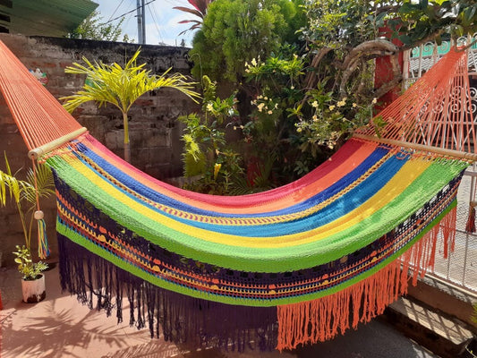 Multicolor Hammock with Boho Fringes - Natural Cotton & Wood | Columpiame