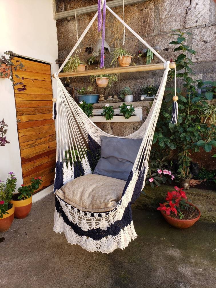 Blue and White Hanging Chair - Natural Cotton & Wood | Columpiame