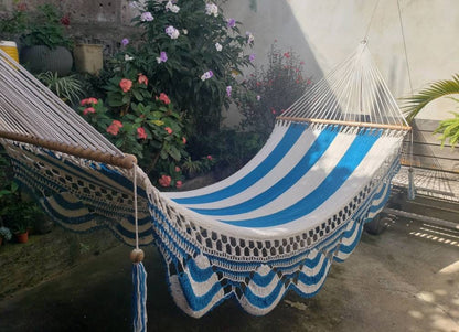 White Hammock with Turquoise Stripes - Natural Cotton & Wood | Columpiame