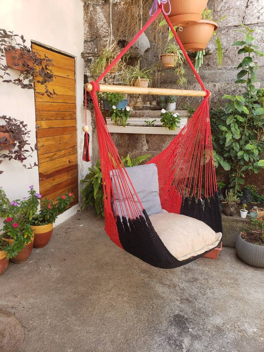 Black and Red Hanging Chair - 100% Natural Cotton | Columpiame