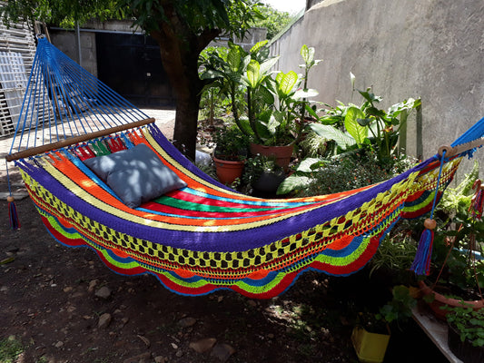 Multicolor Hammock with Beautiful Wood - Natural Cotton | Columpiame