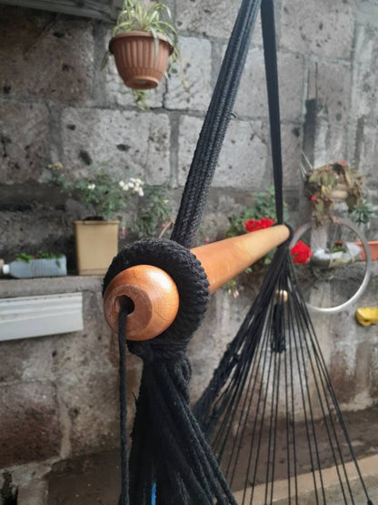 Shredded Black Hanging Chair - Natural Cotton | Columpiame