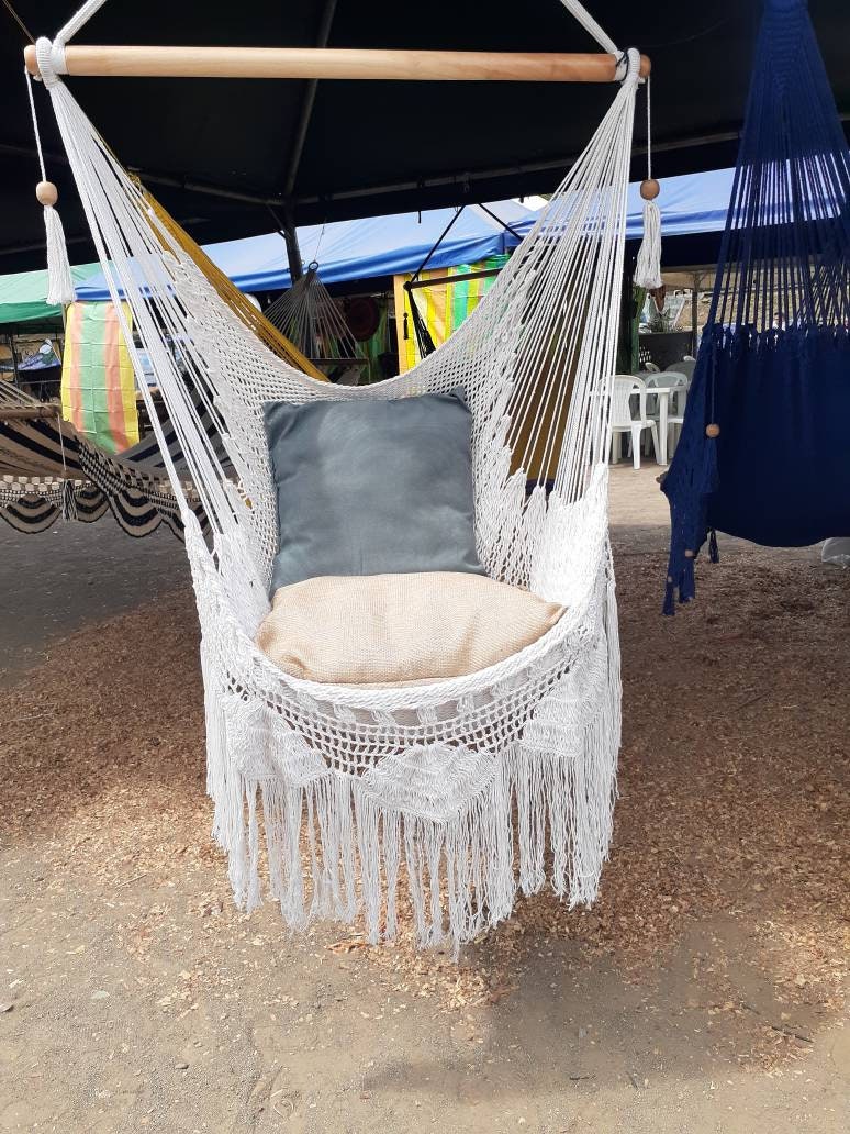 Shredded Beige Hanging Chair - Natural Cotton & Wood | Columpiame
