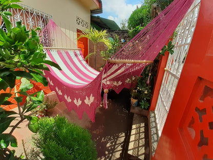 Pink and White Hammock with Flowers Design - Natural Cotton | Columpiame