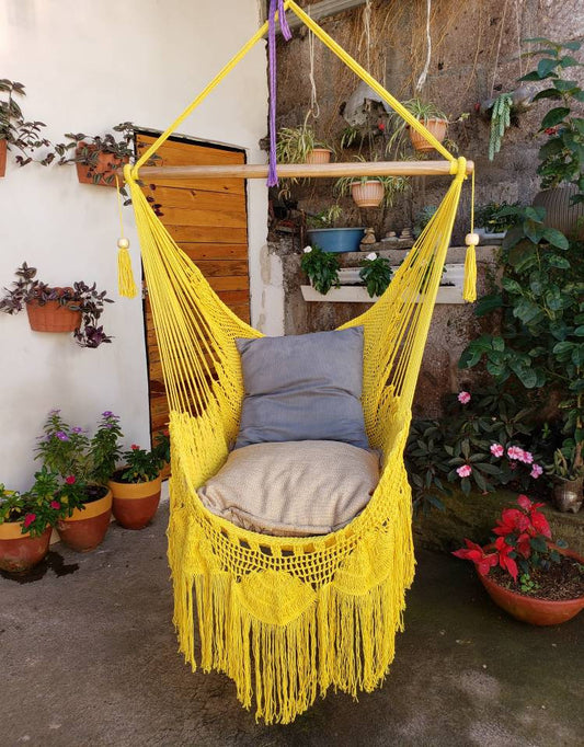 Cute Yellow Macrame Hanging Chair - Natural Cotton | Columpiame